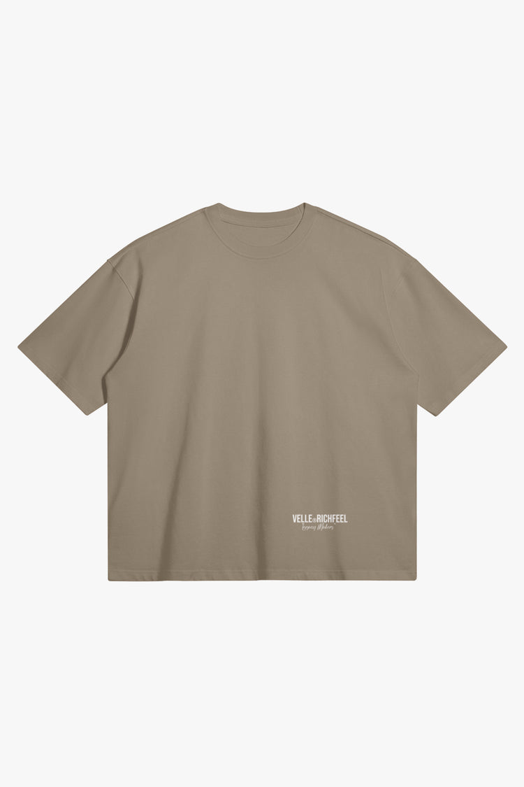 Unisex boxy-fit T-shirt with white Velle artwork